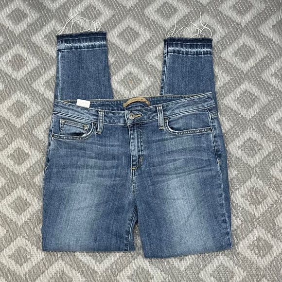⭐️Joe's Jeans The Skinny Ankle Raw Hem Jeans in Adah Wash [B78] - Picture 2 of 10